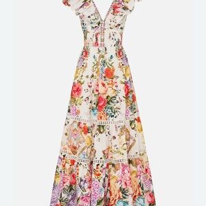 Camilla tiered dress with neck frill